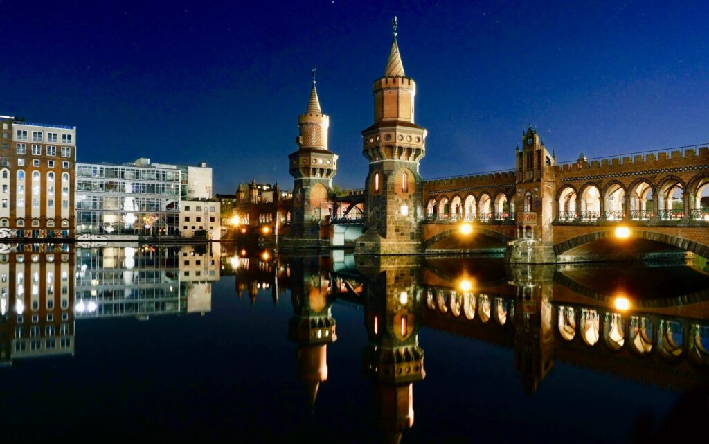 The Oberbaum Bridge in Berlin at night